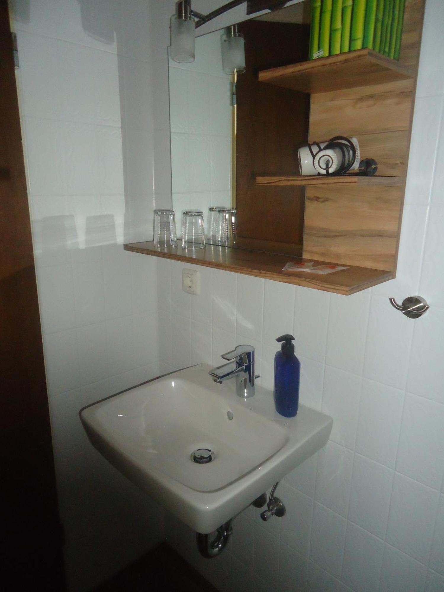 Hotel Boarding House Hohenwart Fuchstal Quarto foto